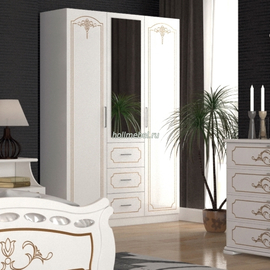 Шкаф 3х-створчатый 